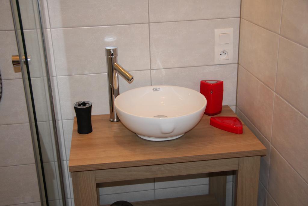 Studio De La Petite Venise Apartment Colmar Ngoại thất bức ảnh